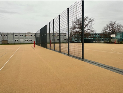 Sportplatz der leonardo-da-Vinci Gesamtschule (32) 